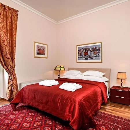 Βίλα Sleeps 10 Pool Air Con Wifi *